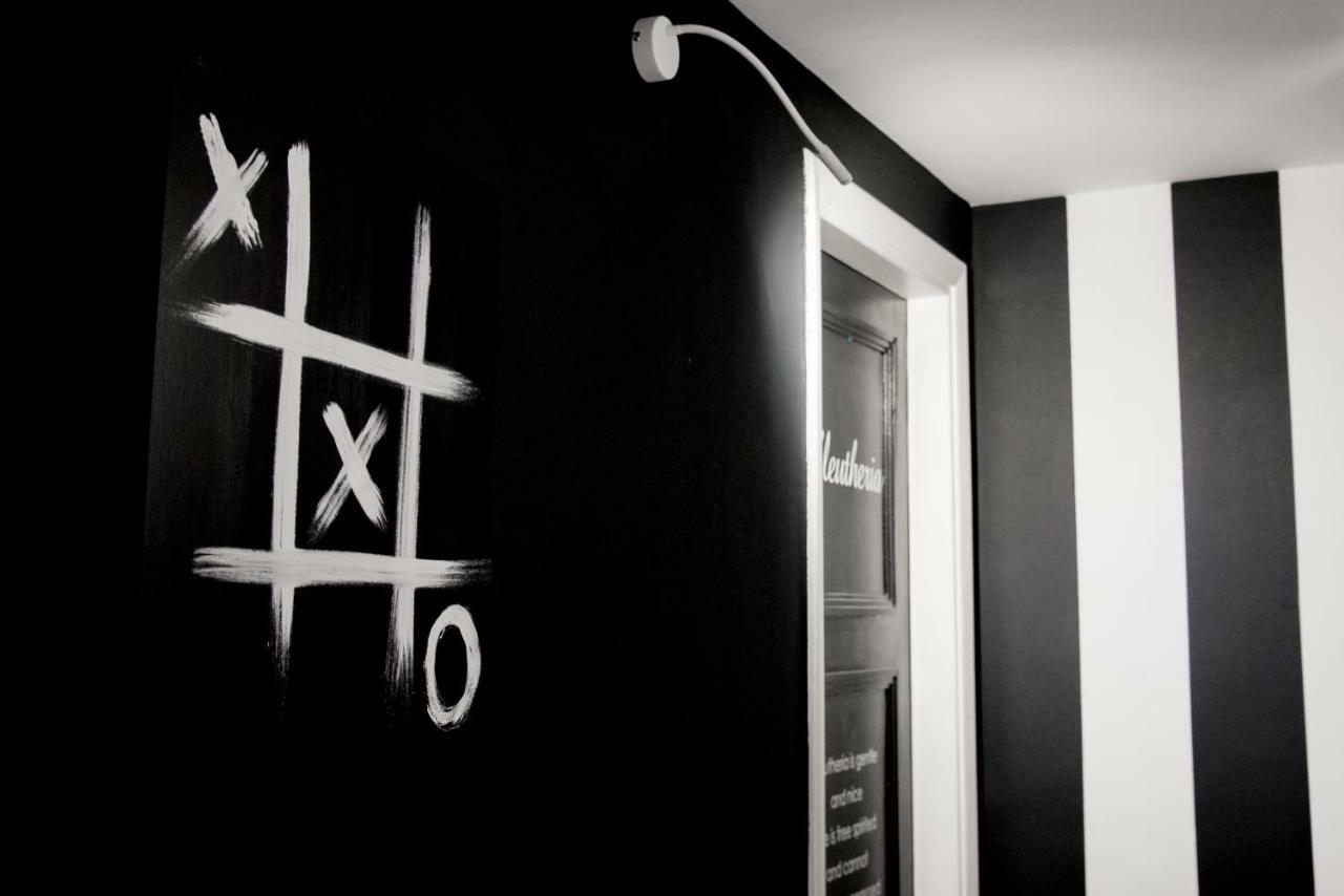 Home Plus Eleutheria Budget Room Ateny Zewnętrze zdjęcie