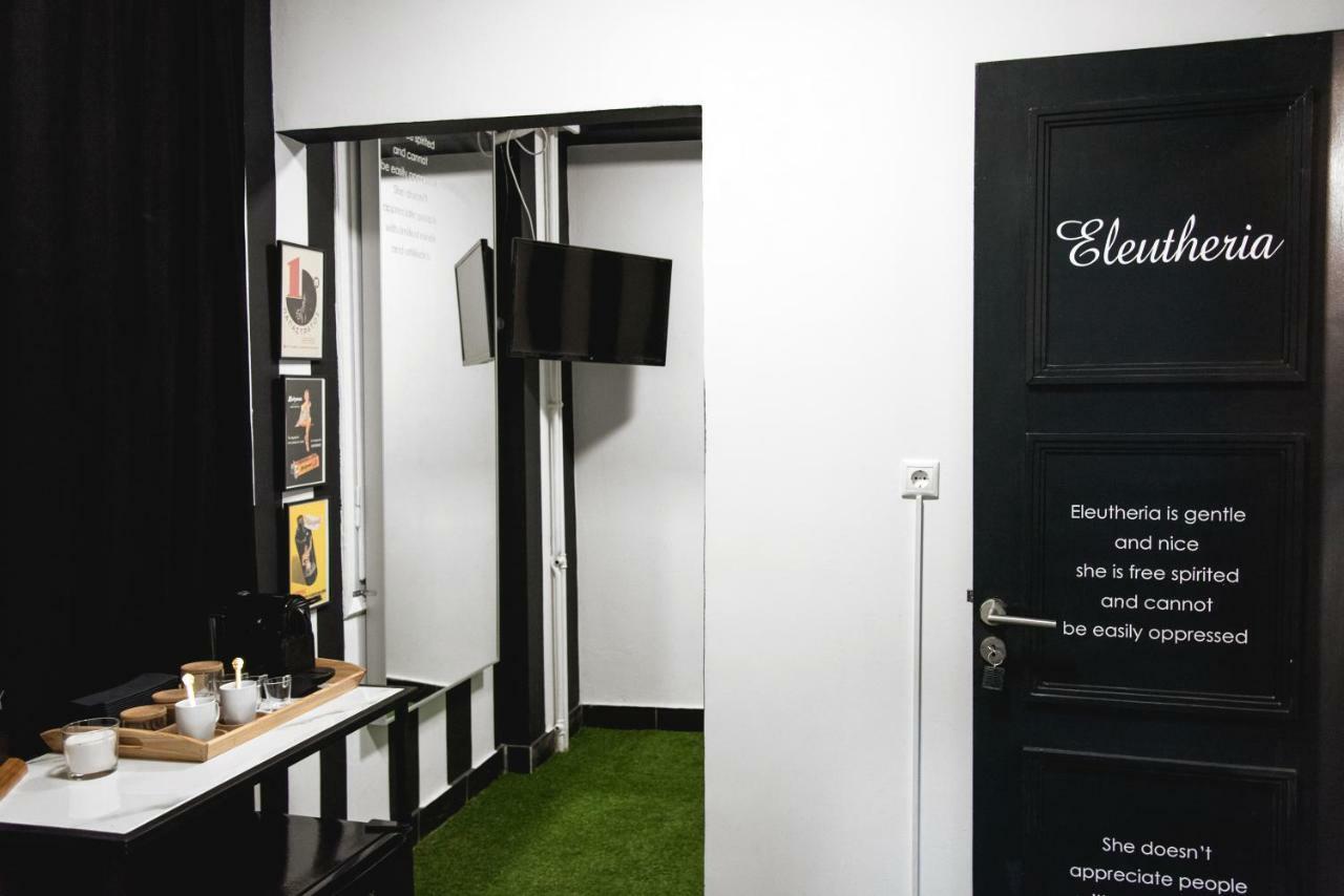 Home Plus Eleutheria Budget Room Ateny Zewnętrze zdjęcie